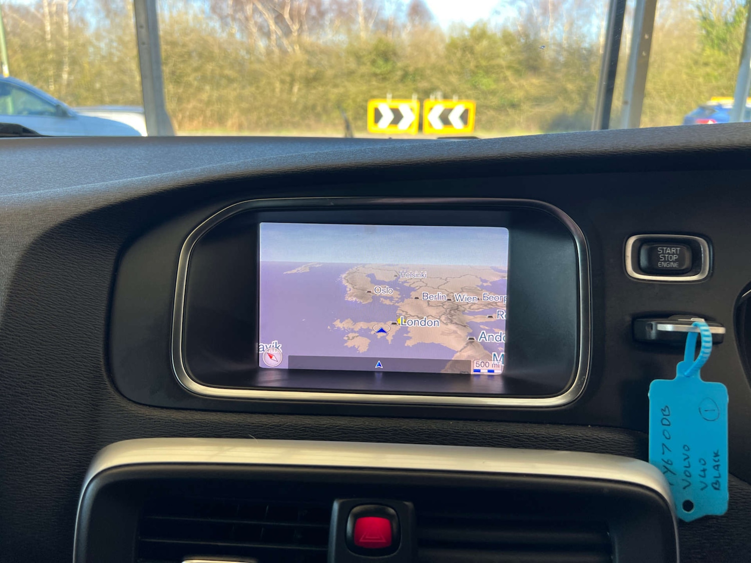 Used Volvo V40 2017 for sale - 77946393: Photo 17