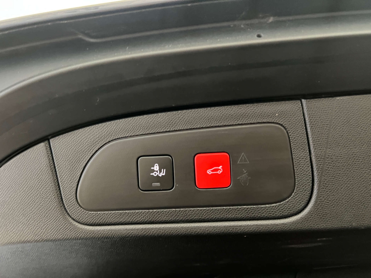 Used DS Automobiles DS 7 Crossback 2021 for sale - 76287428: Photo 31