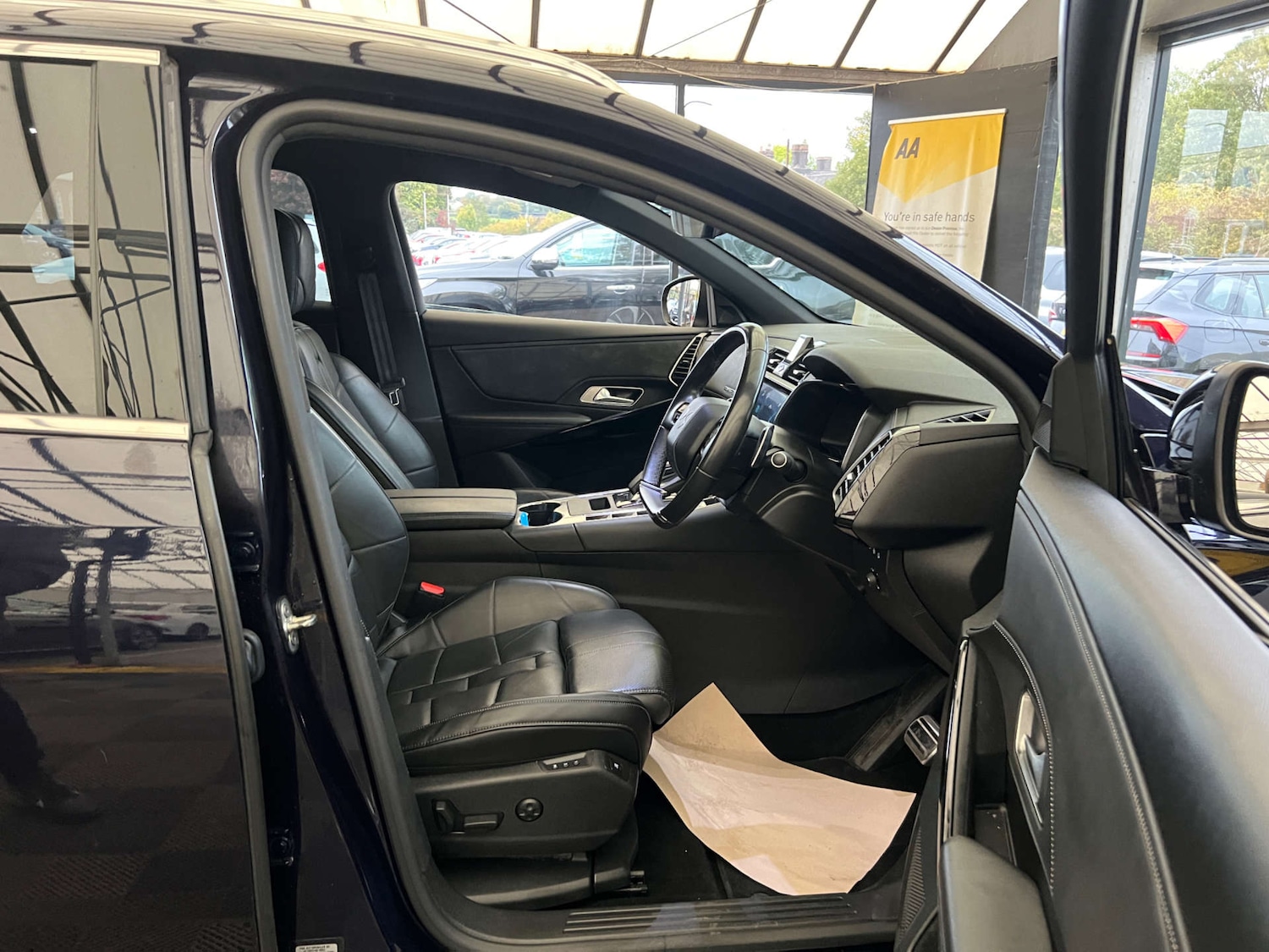 Used DS Automobiles DS 7 Crossback 2021 for sale - 76287428: Photo 9