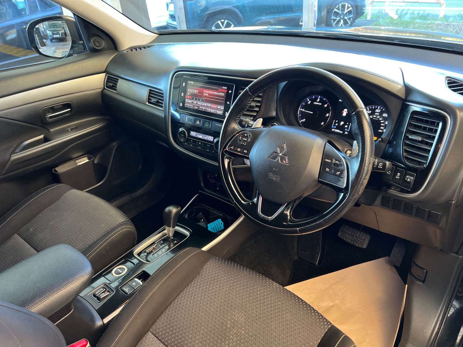 Used Mitsubishi Outlander 2019 for sale - 76650400: Photo 14