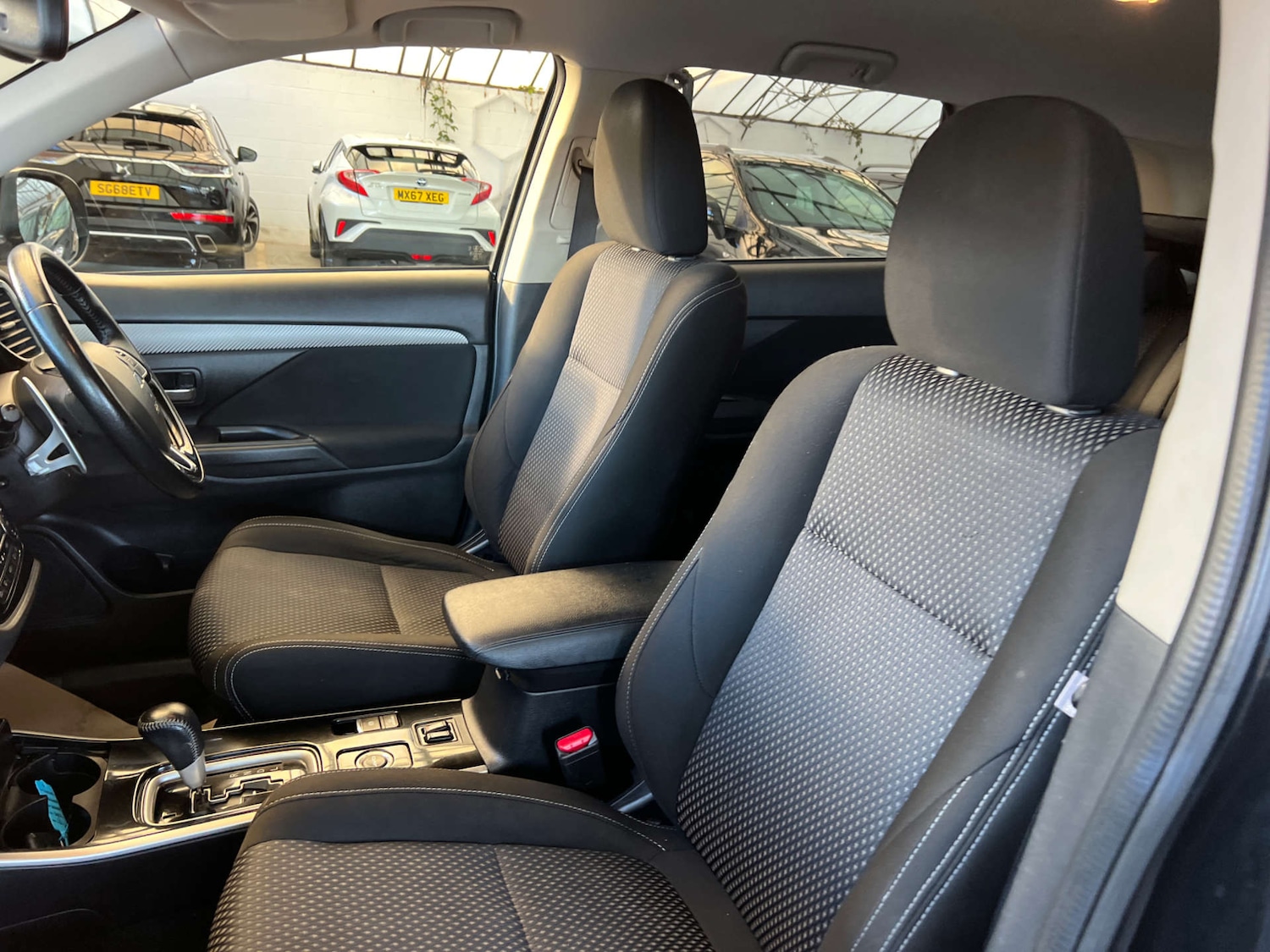 Used Mitsubishi Outlander 2019 for sale - 76650400: Photo 25