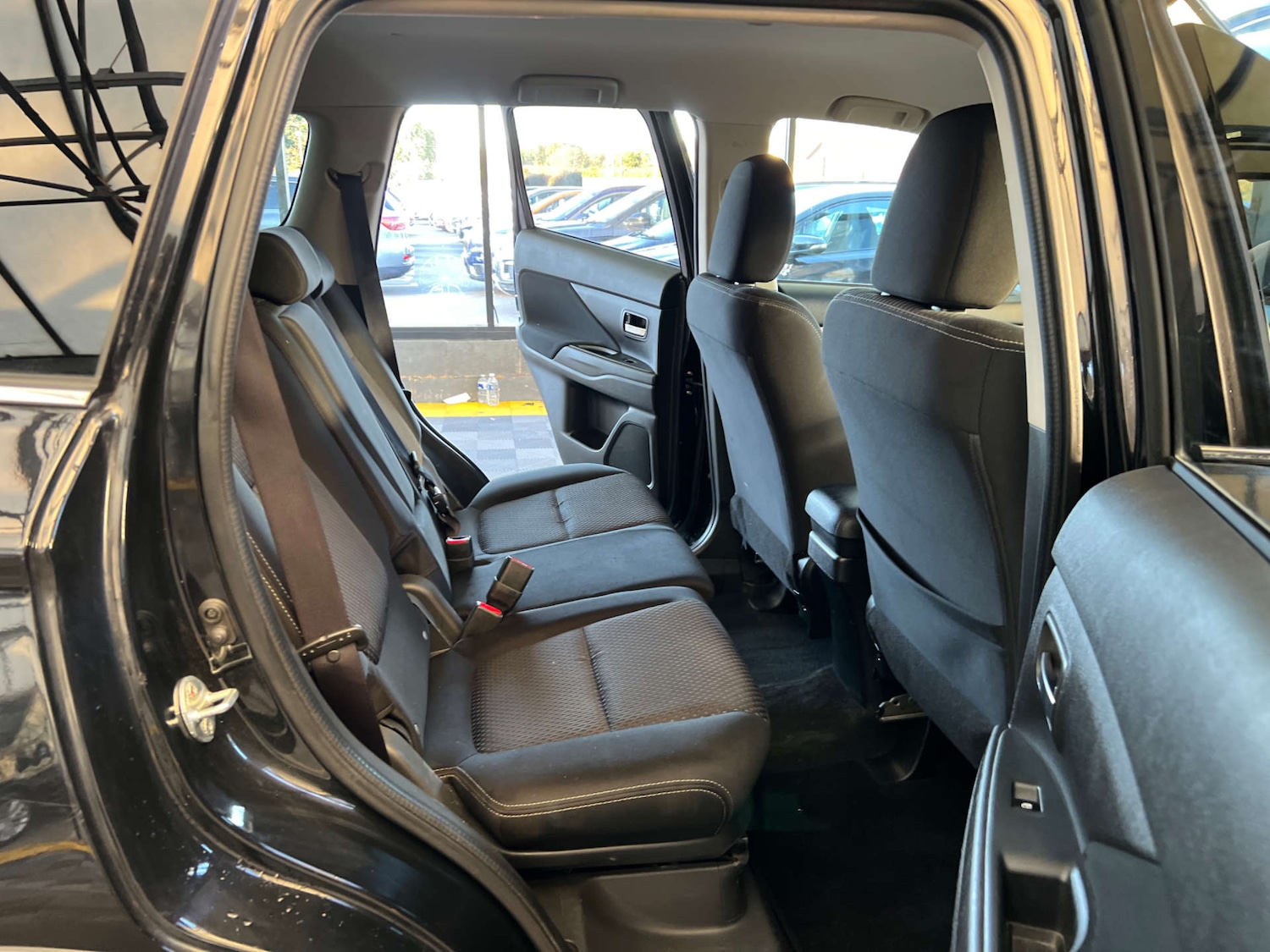 Used Mitsubishi Outlander 2019 for sale - 76650400: Photo 28