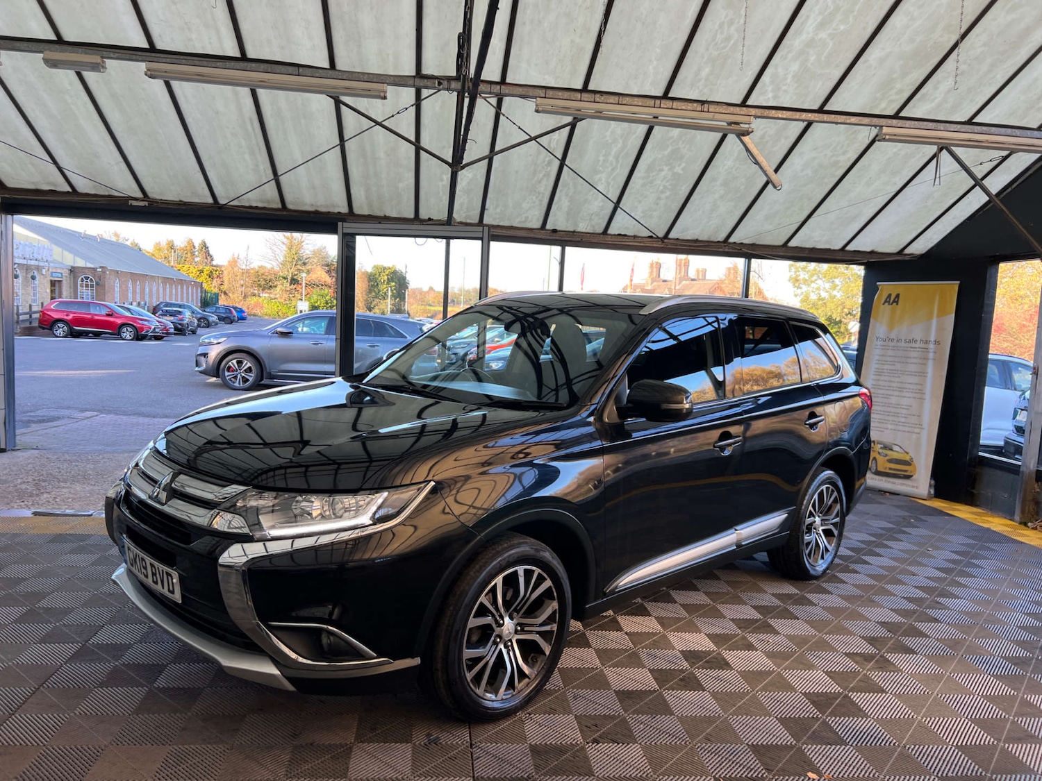 Used Mitsubishi Outlander 2019 for sale - 76650400: Photo 4