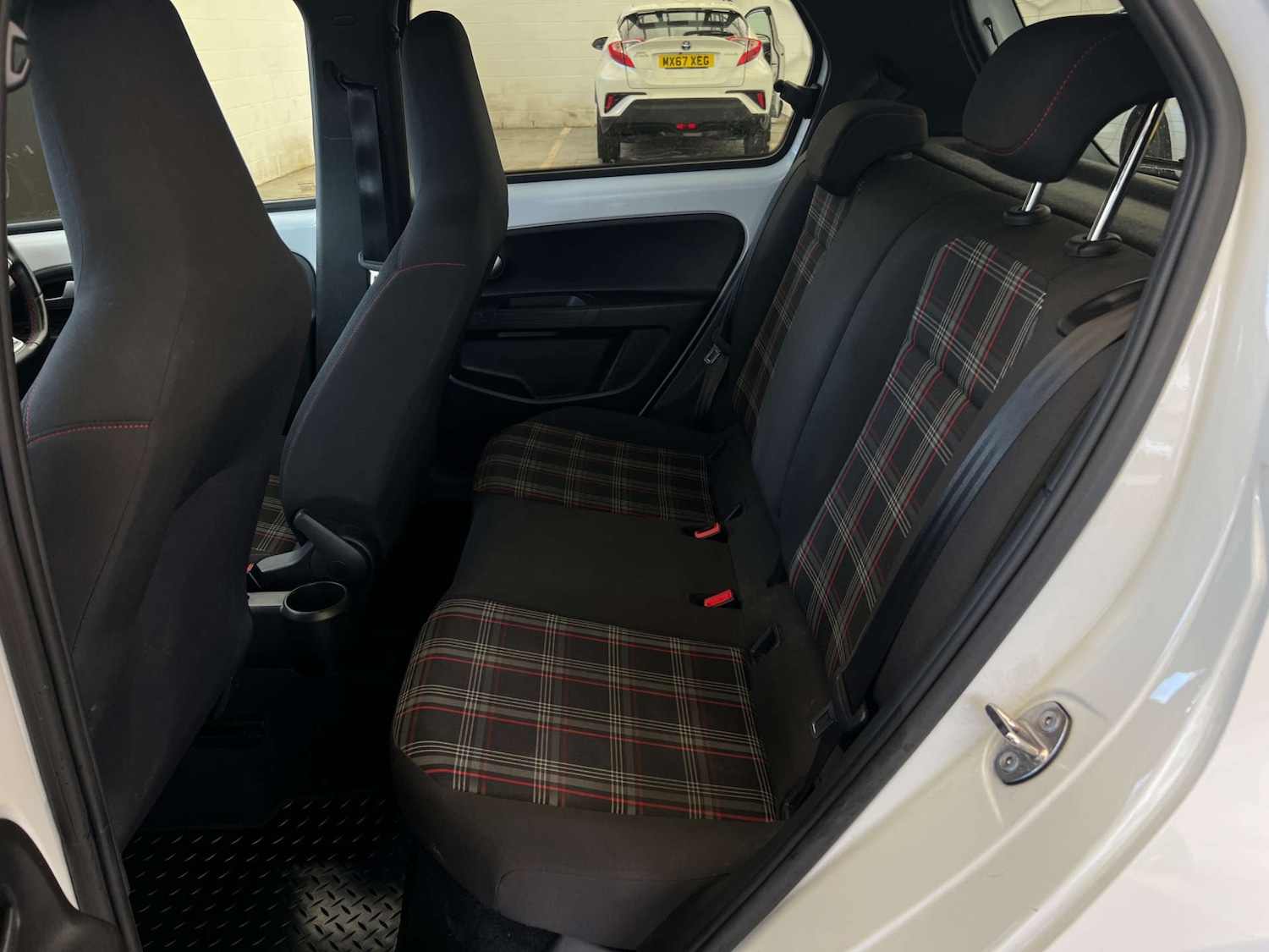 Used Volkswagen up! 2020 for sale - 77821700: Photo 24