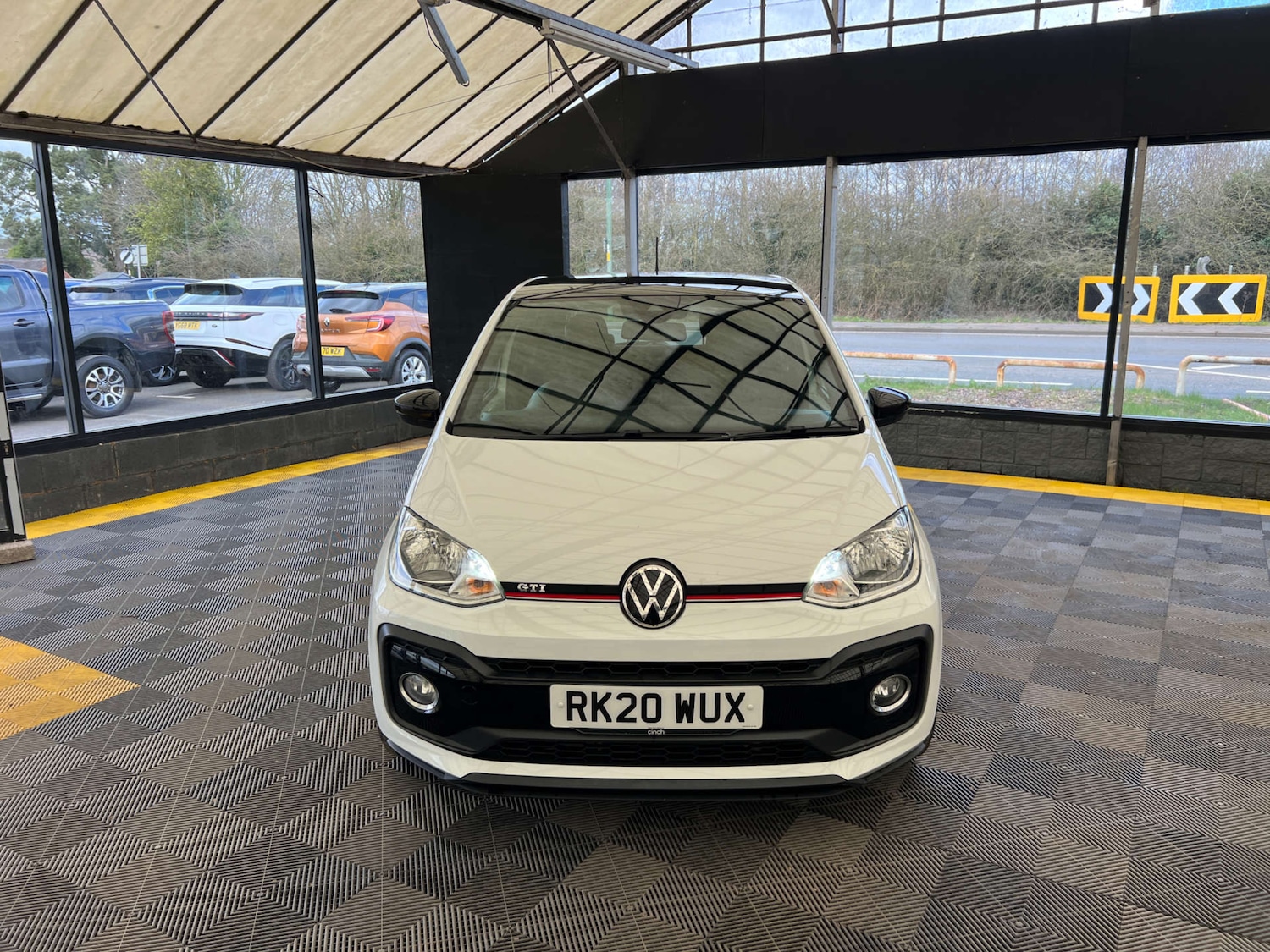 Used Volkswagen up! 2020 for sale - 77821700: Photo 4