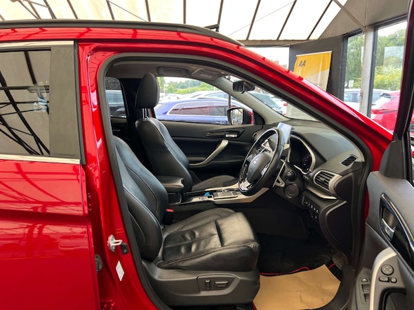 Used Mitsubishi Eclipse Cross 2018 for sale - 75336323: Photo 10