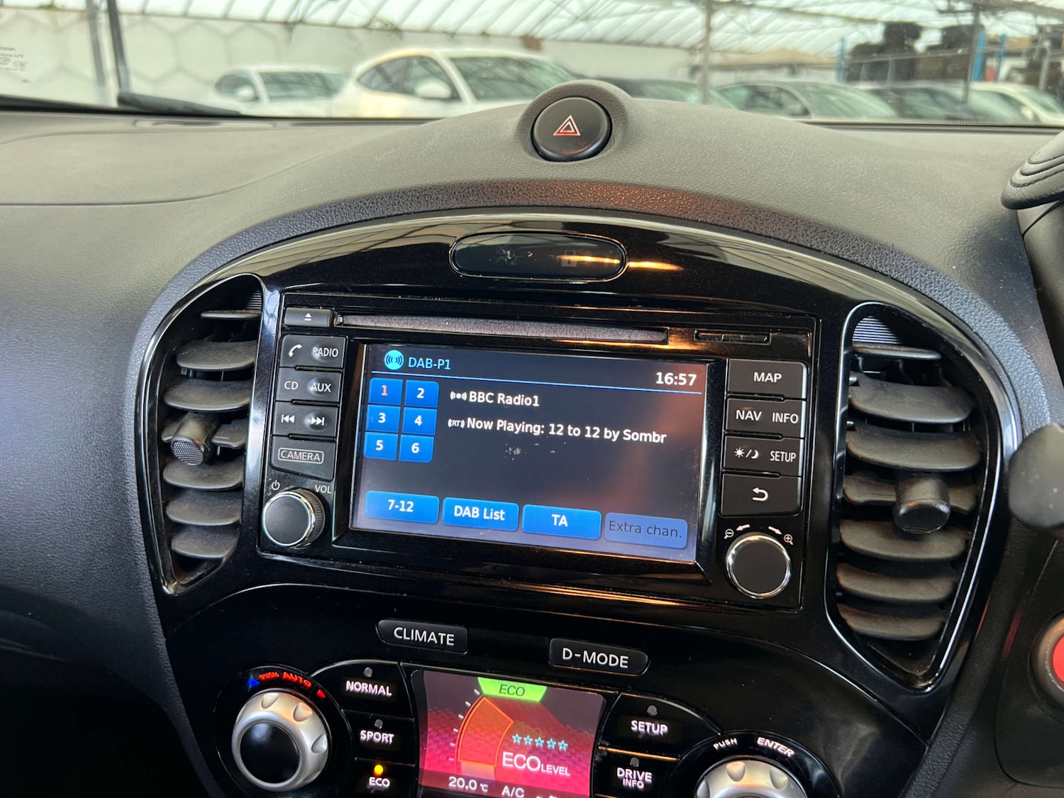 Used Nissan Juke 2018 for sale - 76375877: Photo 18