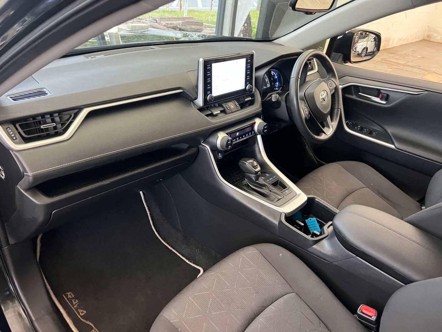 Used Toyota RAV4 2022 for sale - 76601794: Photo 26