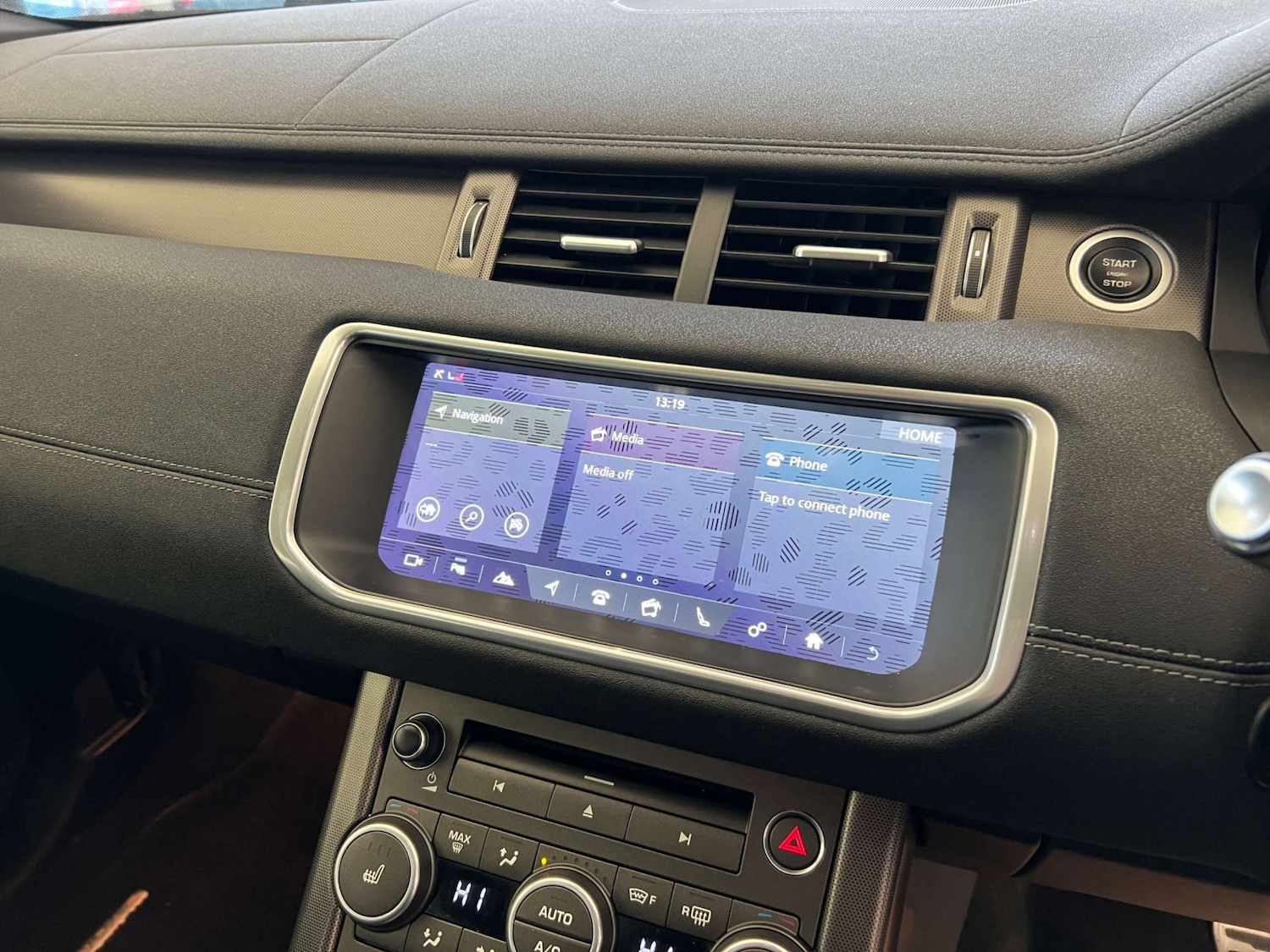 Used Land Rover Range Rover Evoque 2019 for sale - 76735801: Photo 22