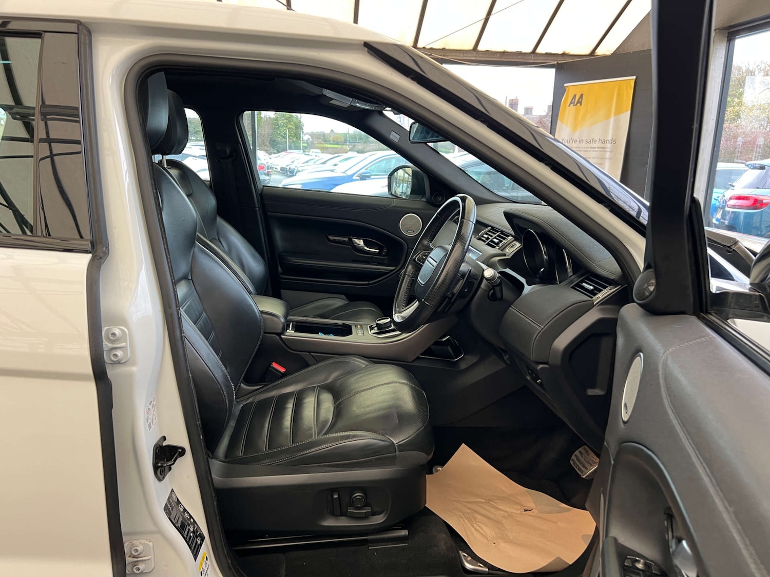 Used Land Rover Range Rover Evoque 2019 for sale - 76735801: Photo 8