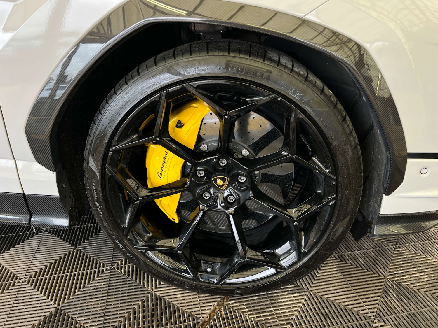 Used Lamborghini Urus 2024 for sale - 77535072: Photo 12