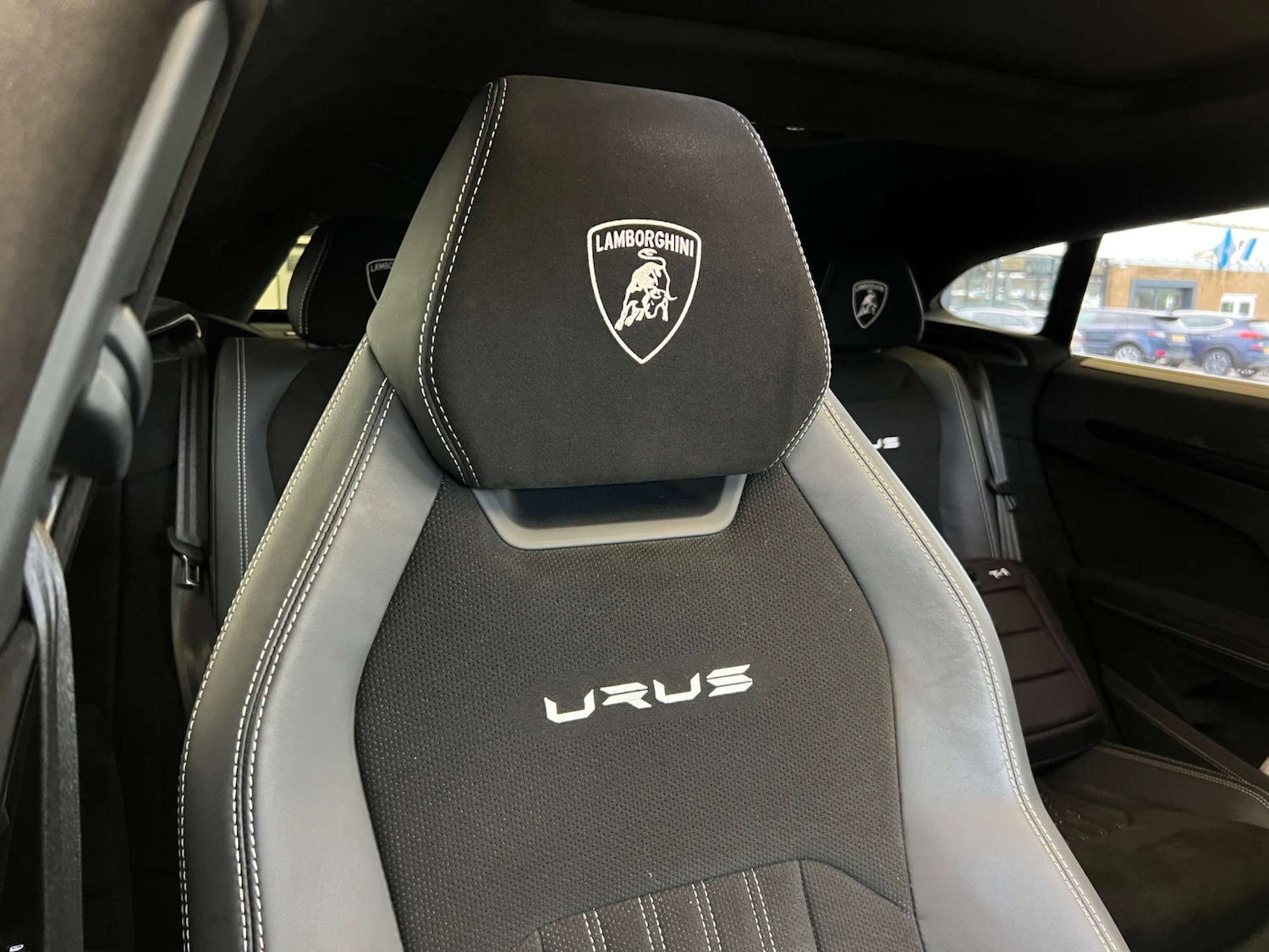 Used Lamborghini Urus 2024 for sale - 77535072: Photo 21