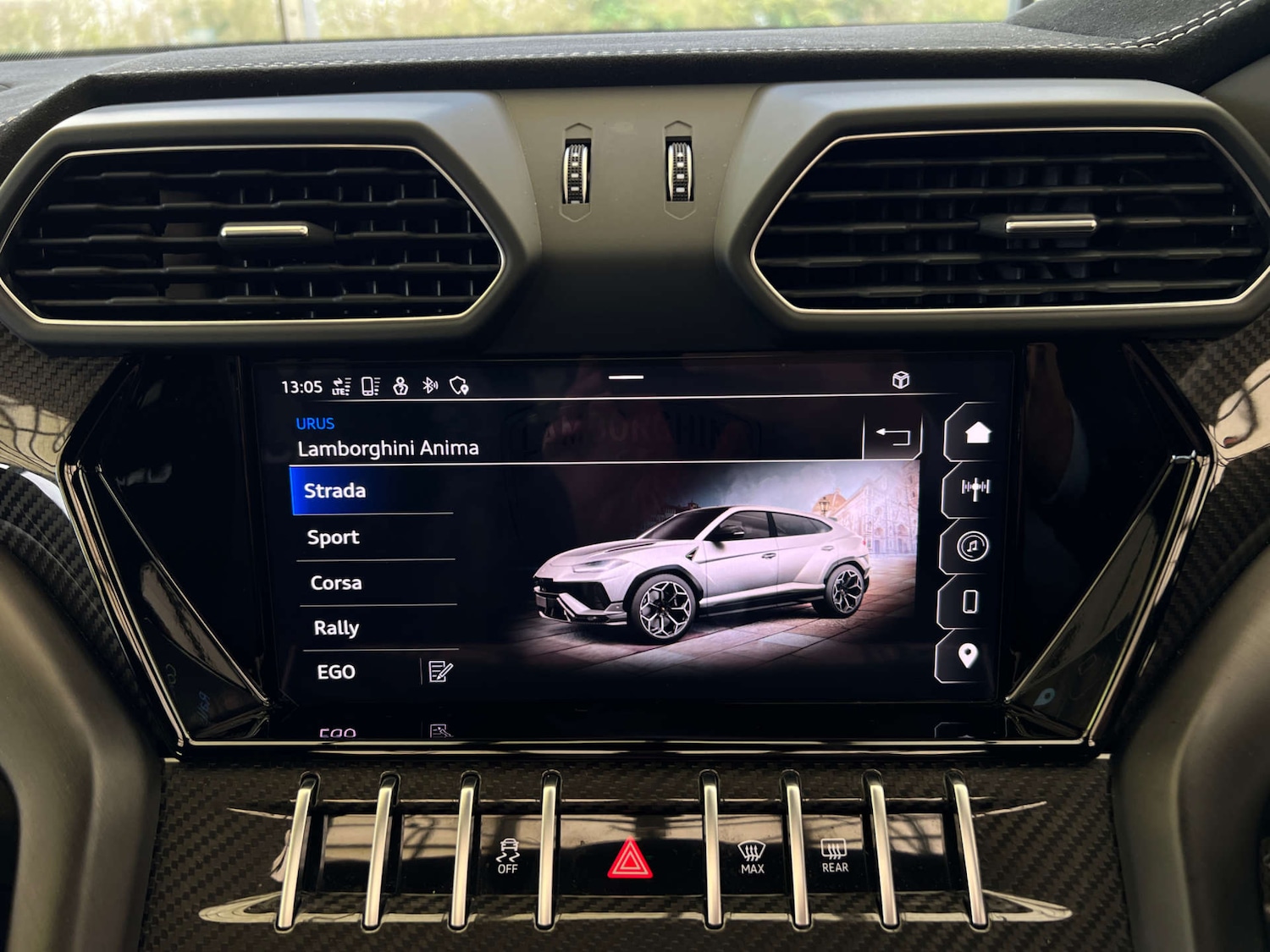 Used Lamborghini Urus 2024 for sale - 77535072: Photo 34