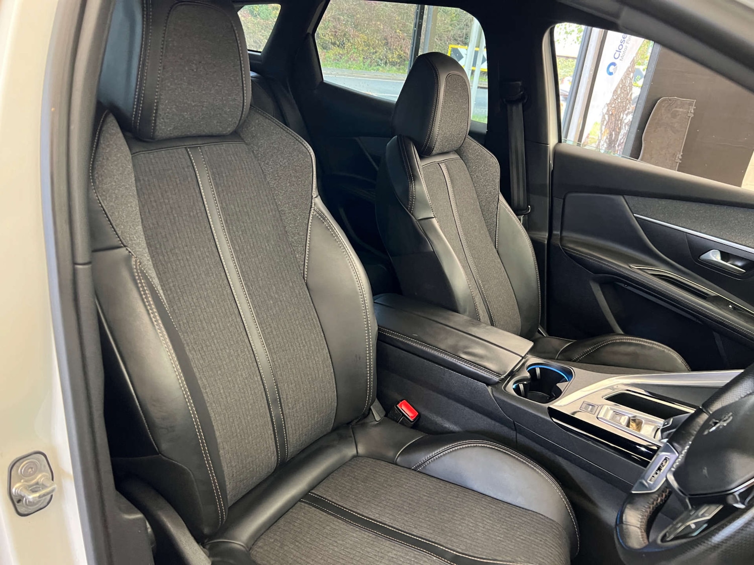 Used Peugeot 3008 2017 for sale - 76363981: Photo 11