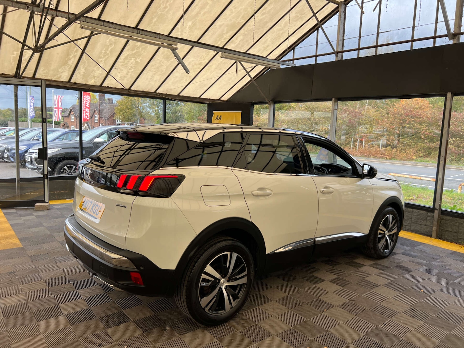 Used Peugeot 3008 2017 for sale - 76363981: Photo 8