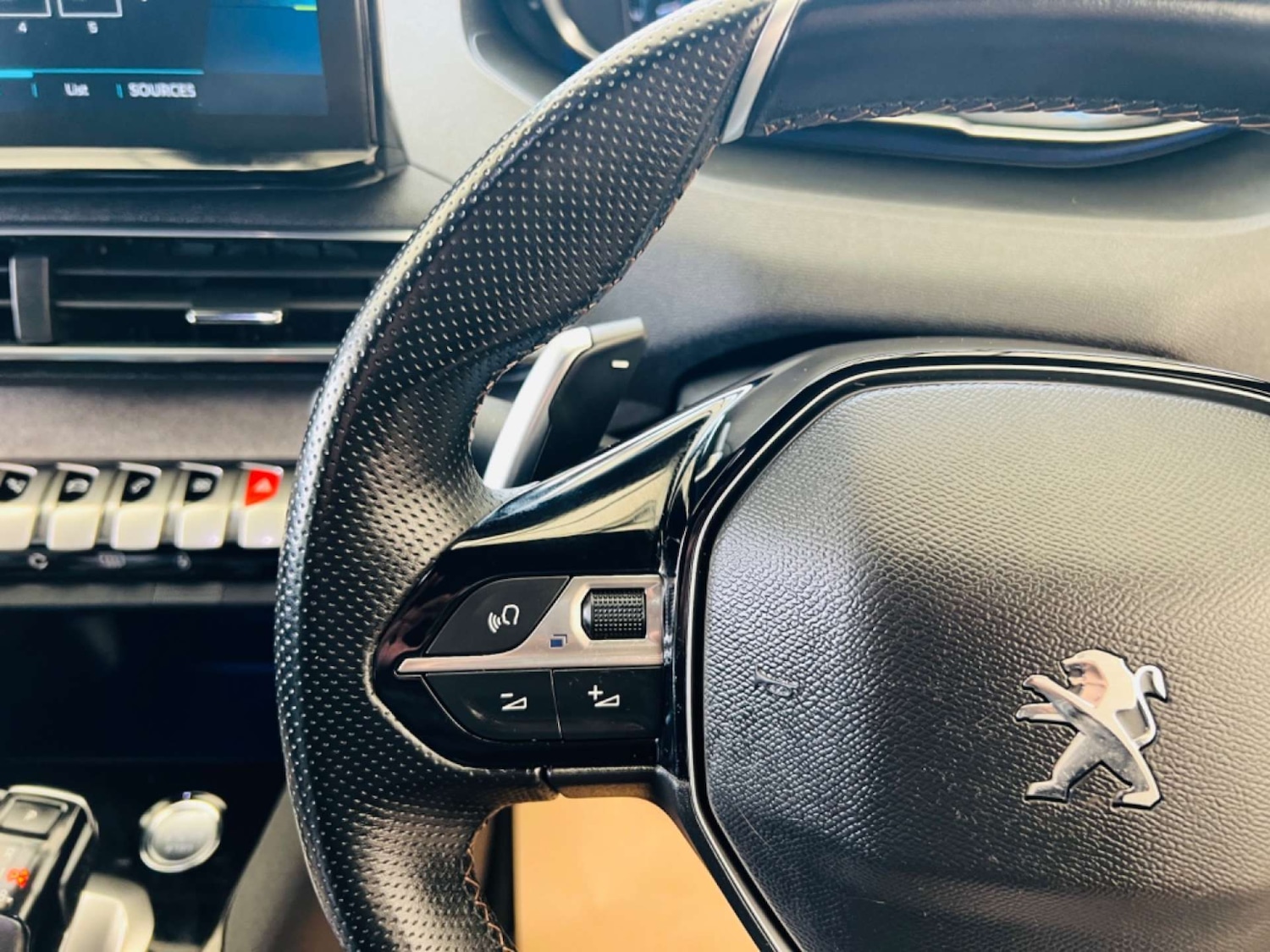 Used Peugeot 3008 2021 for sale - 77953347: Photo 21