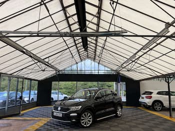 Used Volkswagen T-Roc 2018 for sale - 79696043: Photo