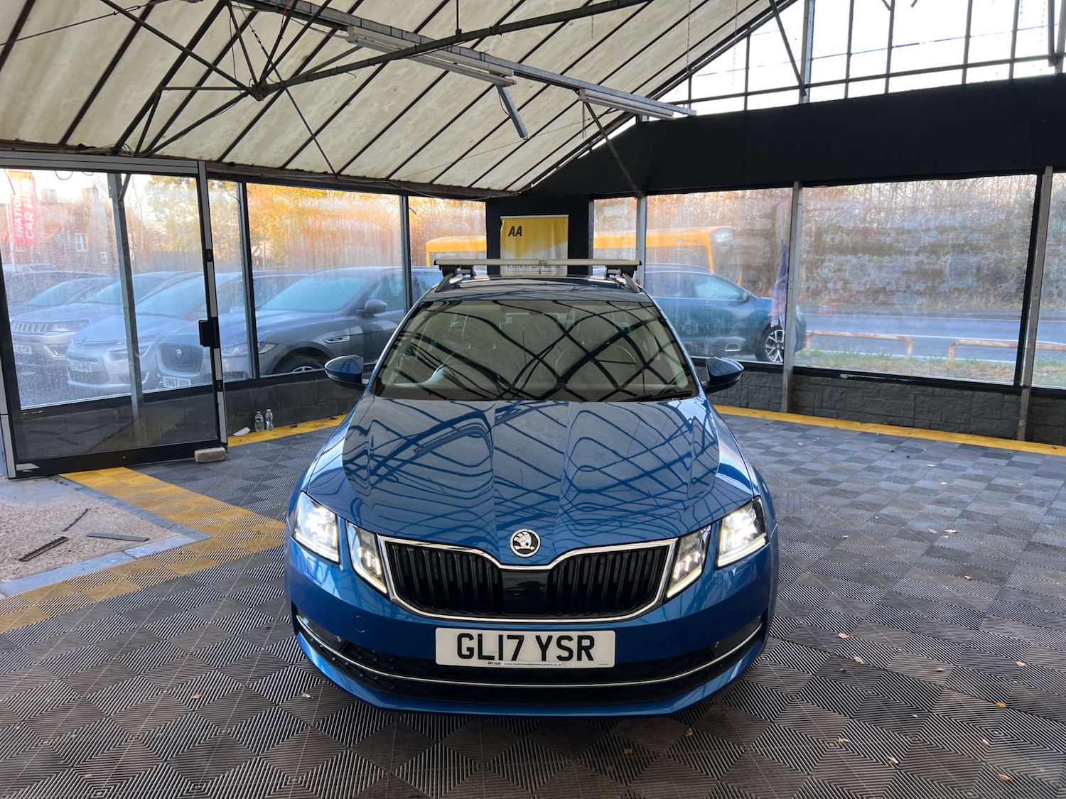 Used Skoda Octavia 2017 for sale - 76948214: Photo 2