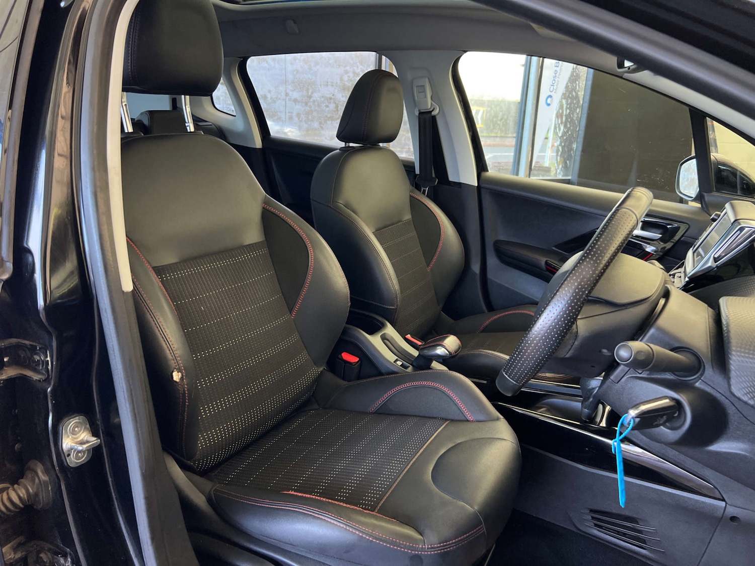 Used Peugeot 2008 2018 for sale - 77357547: Photo 10