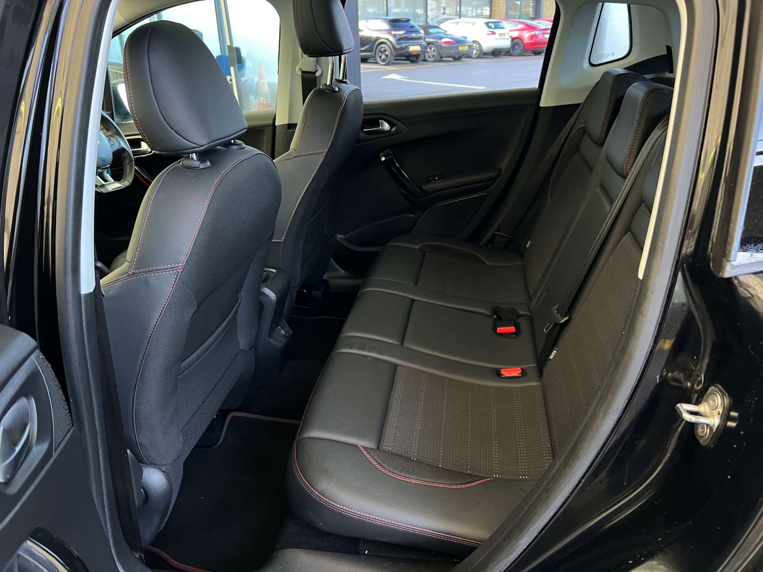 Used Peugeot 2008 2018 for sale - 77357547: Photo 25