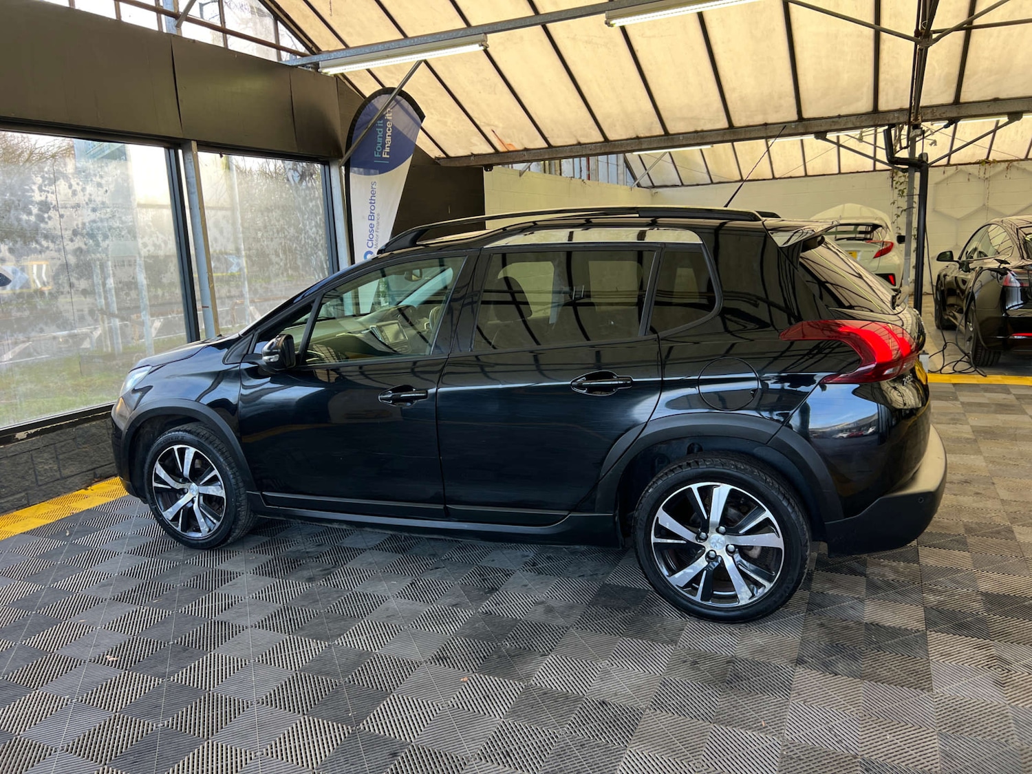 Used Peugeot 2008 2018 for sale - 77357547: Photo 7