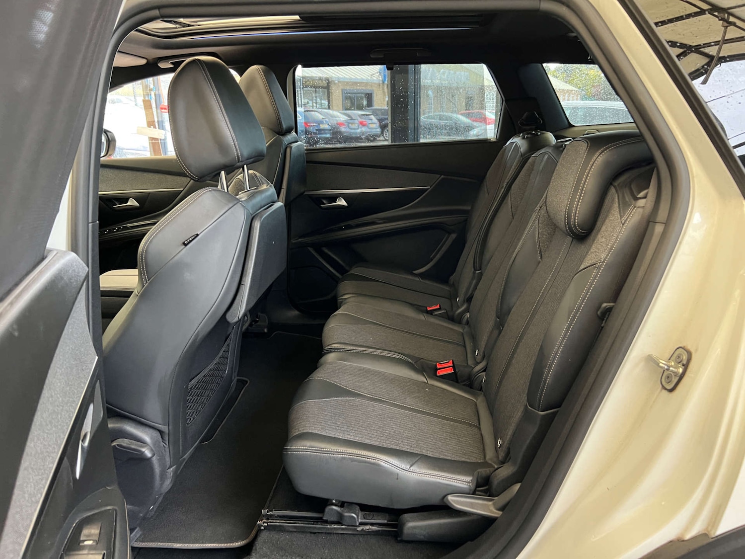 Used Peugeot 5008 2020 for sale - 76376986: Photo 29