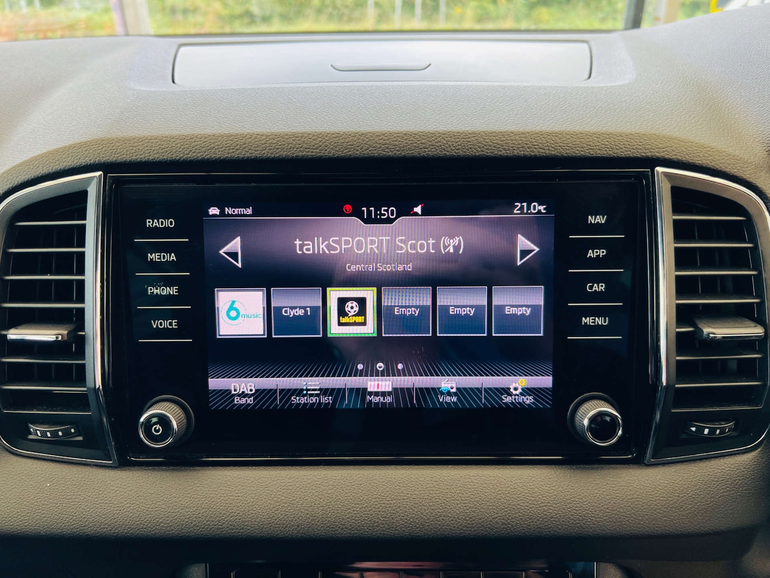 Vehicle 19