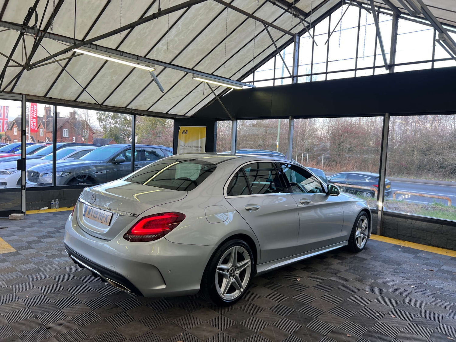 Used Mercedes-Benz C Class 2019 for sale - 77097068: Photo 8