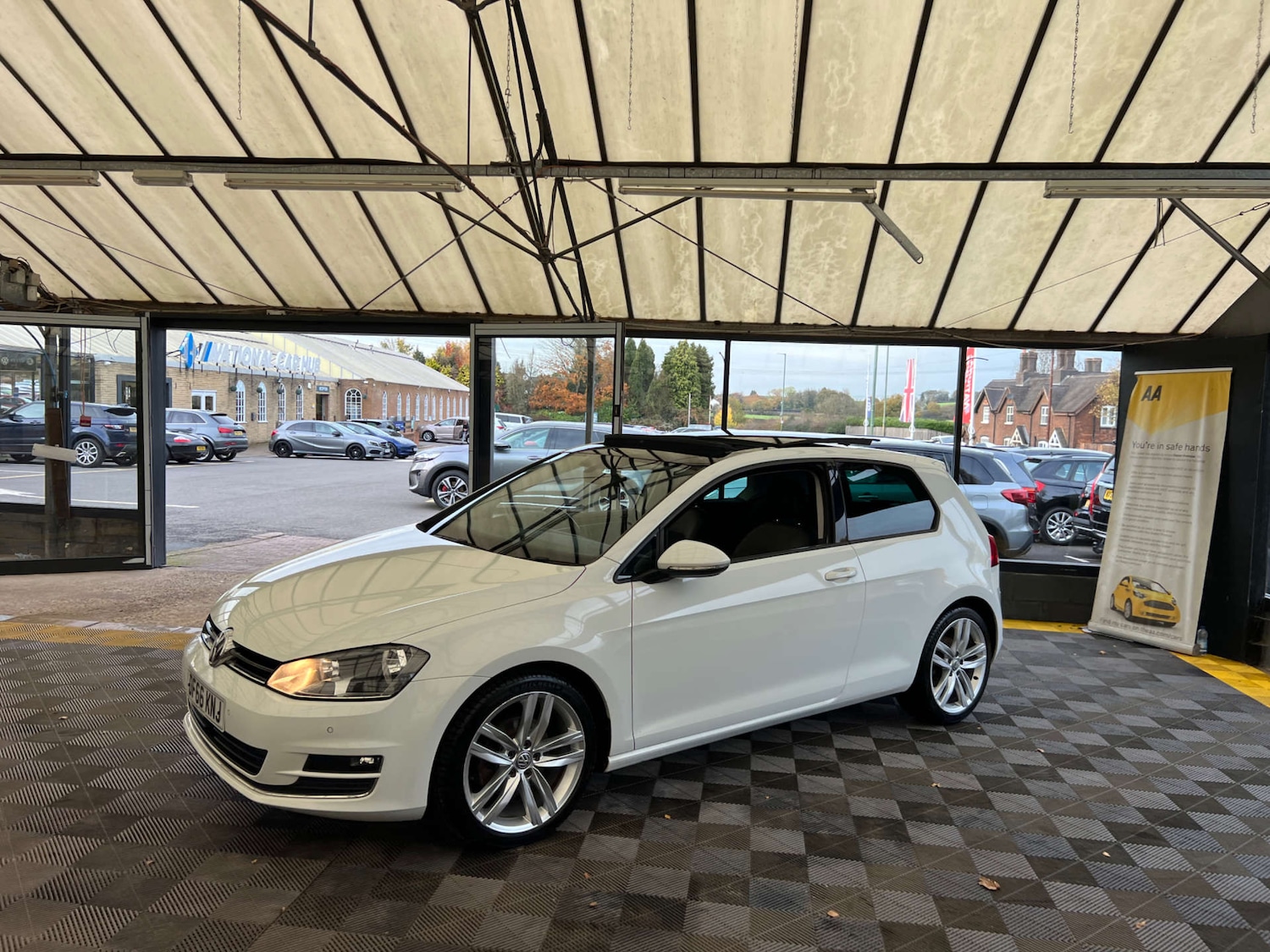 Used Volkswagen Golf 2016 for sale - 76483234: Photo 5