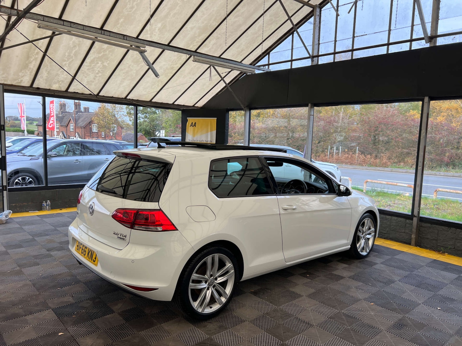 Used Volkswagen Golf 2016 for sale - 76483234: Photo 9