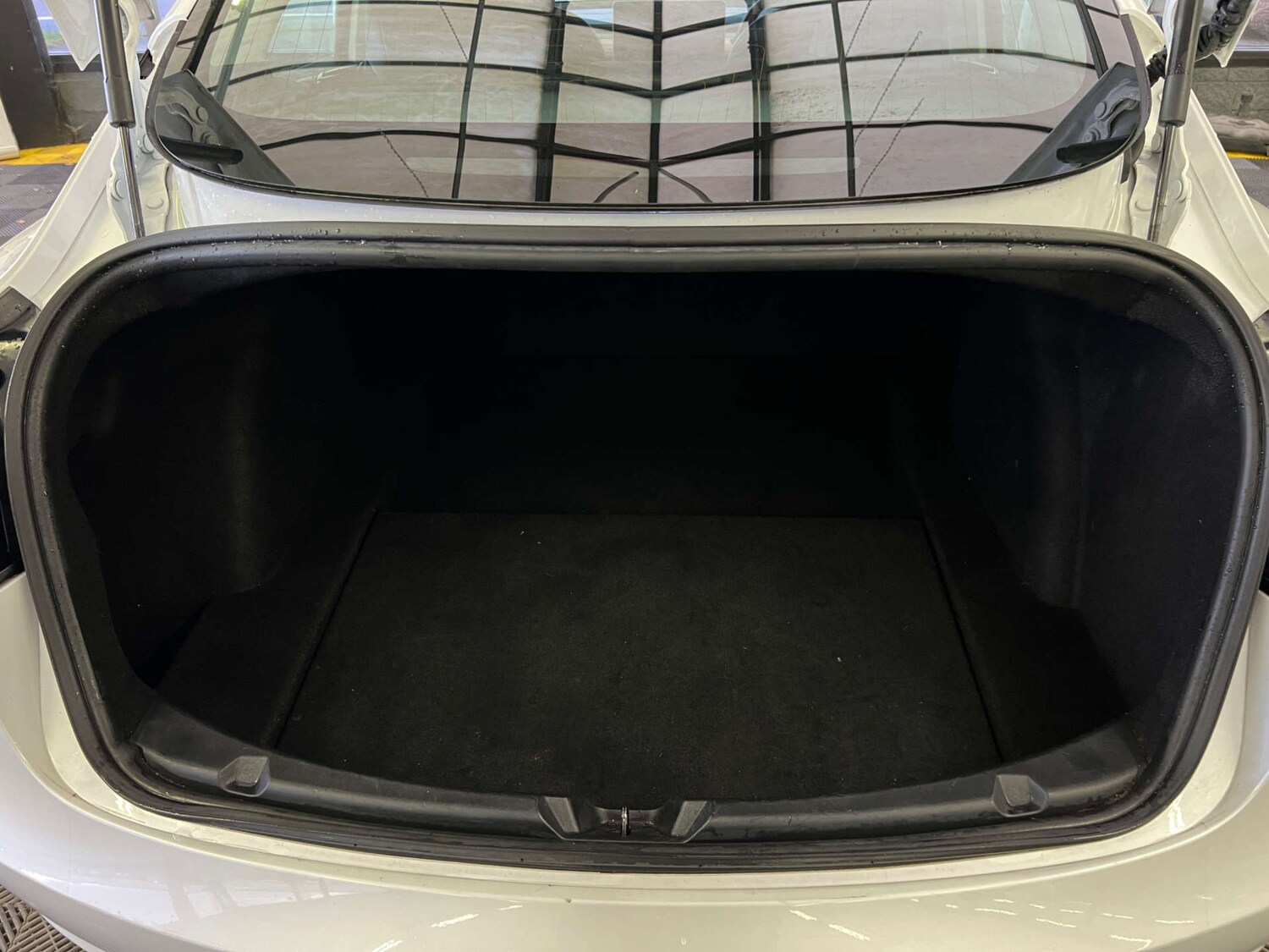 Used Tesla Model 3 2020 for sale - 77523128: Photo 25