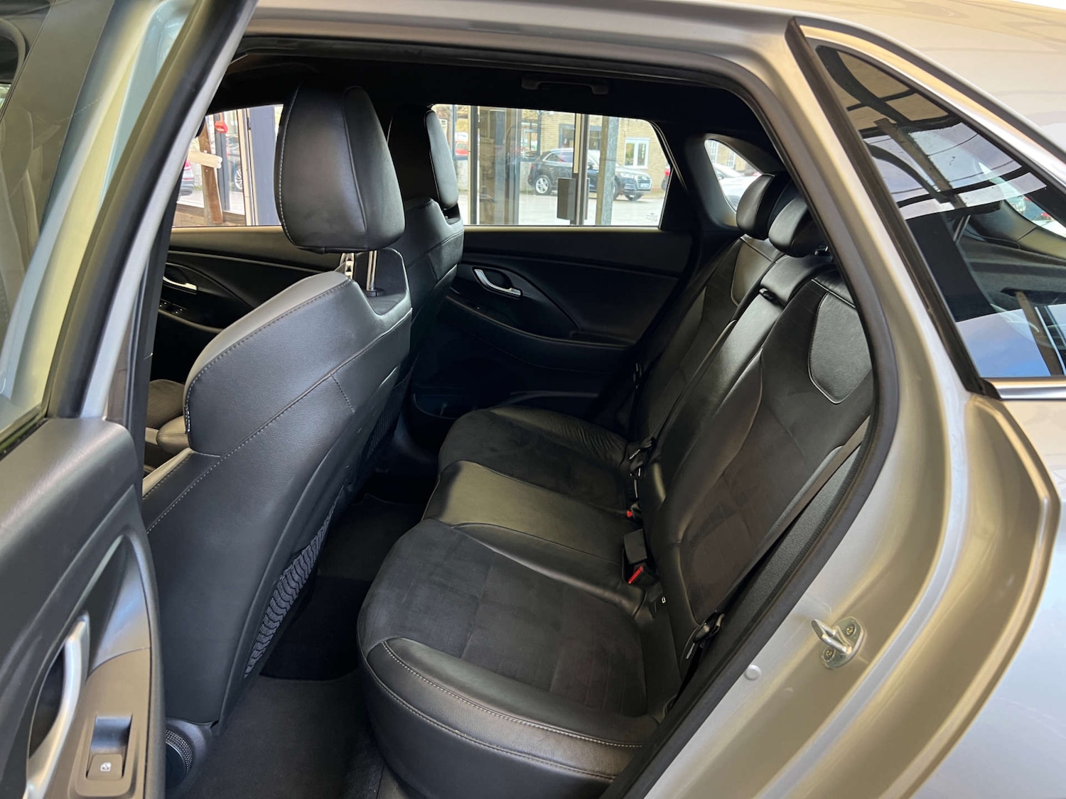 Used Hyundai i30 2019 for sale - 76520317: Photo 29