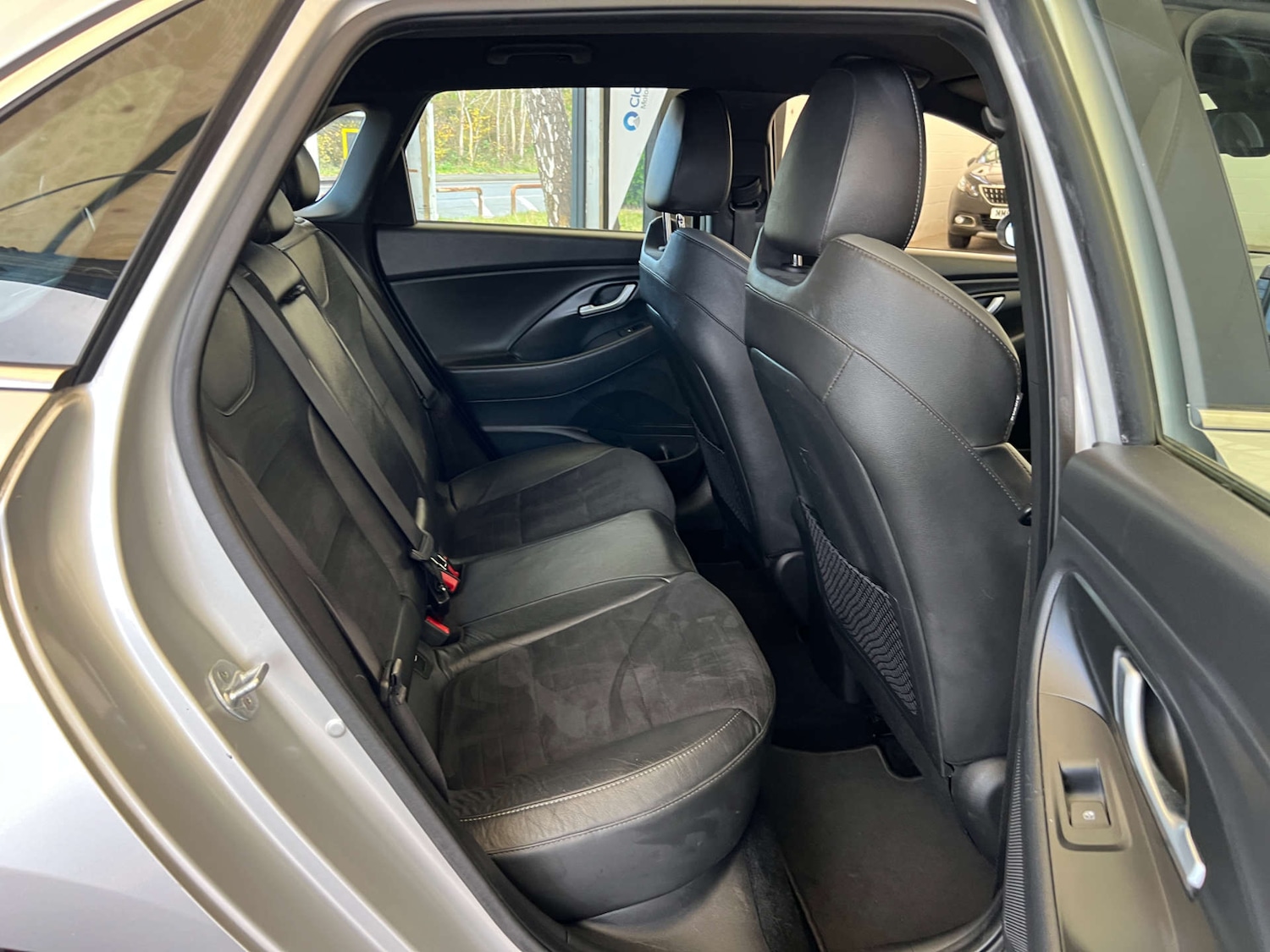 Used Hyundai i30 2019 for sale - 76520317: Photo 30