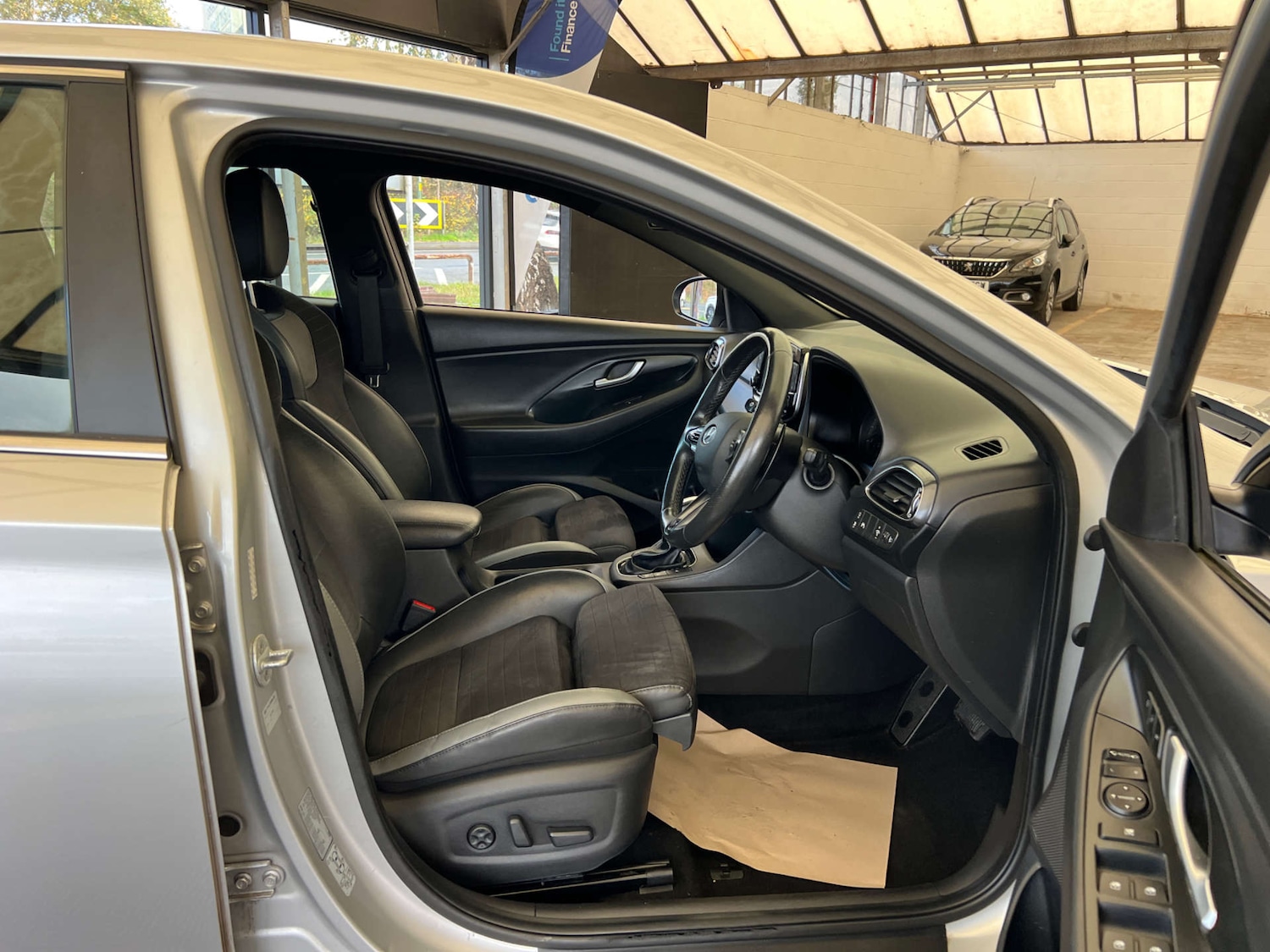 Used Hyundai i30 2019 for sale - 76520317: Photo 9