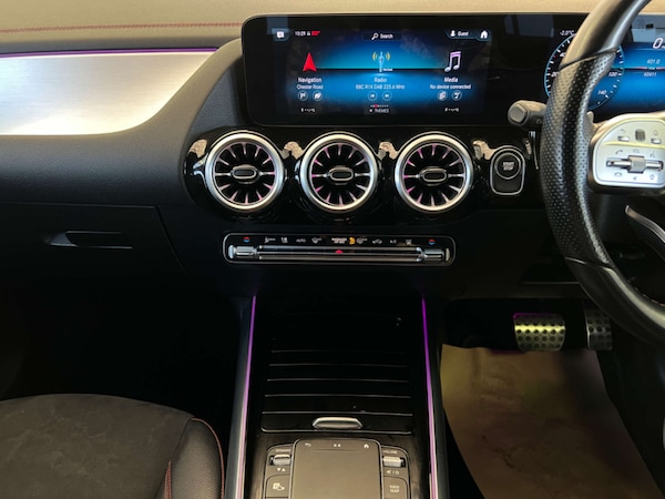 Used Mercedes-Benz EQA 2021 for sale - 75146351: Photo 24