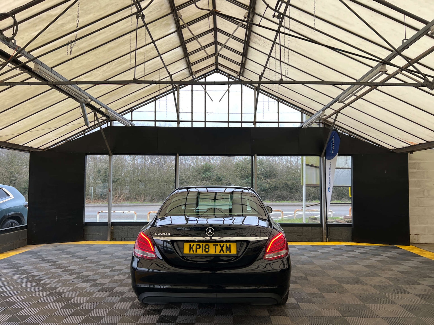 Used Mercedes-Benz C Class 2018 for sale - 77789093: Photo 8