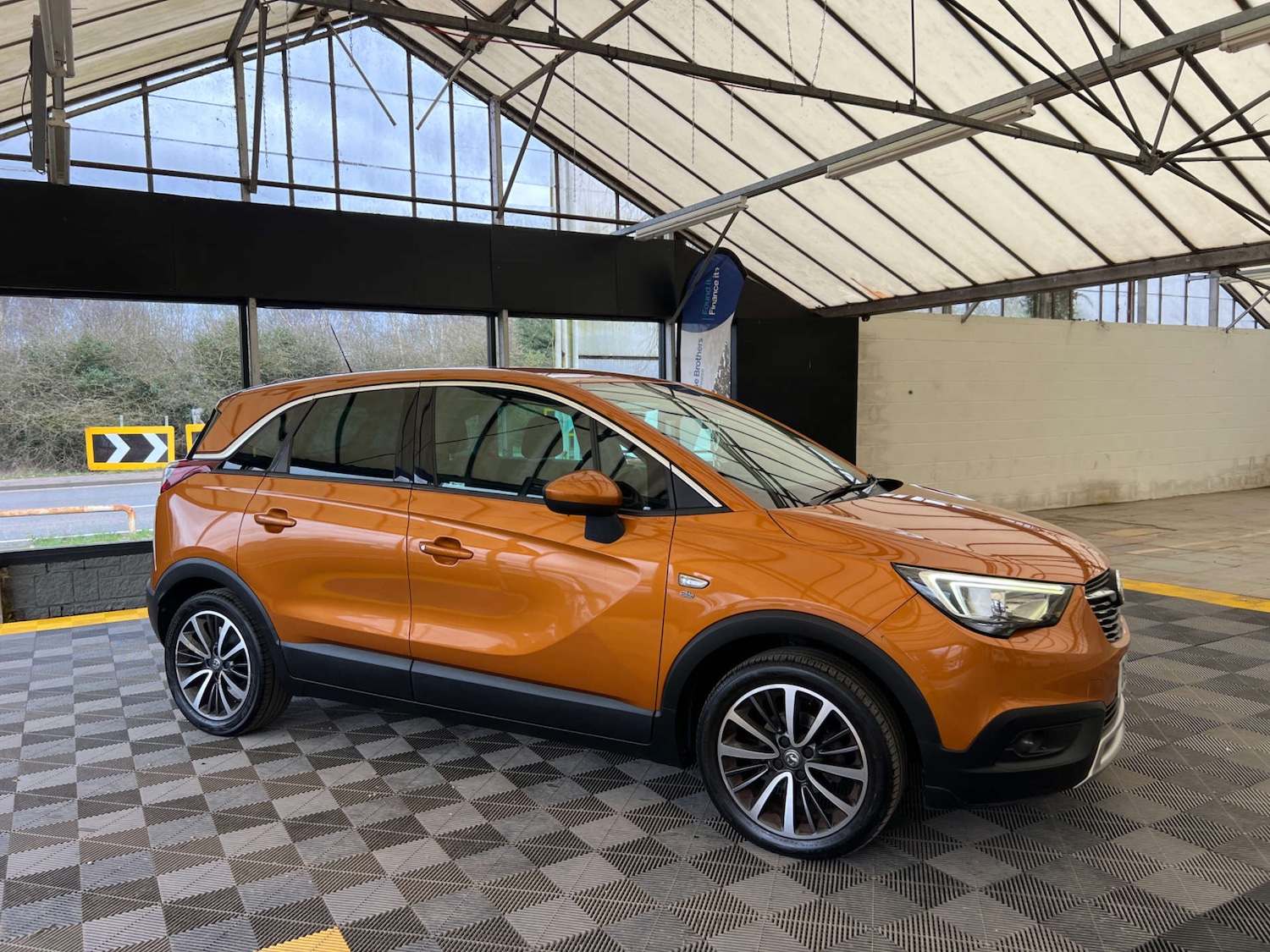 Used Vauxhall Crossland X 2018 for sale - 77821647: Photo 3