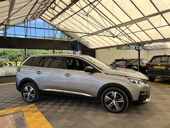 Used Peugeot 5008 2020 for sale - 78858902: Photo