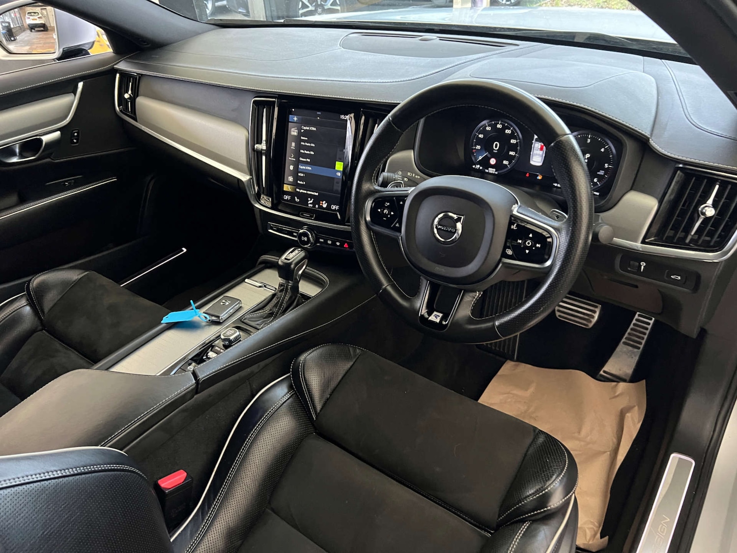 Used Volvo S90 2019 for sale - 76734392: Photo 11