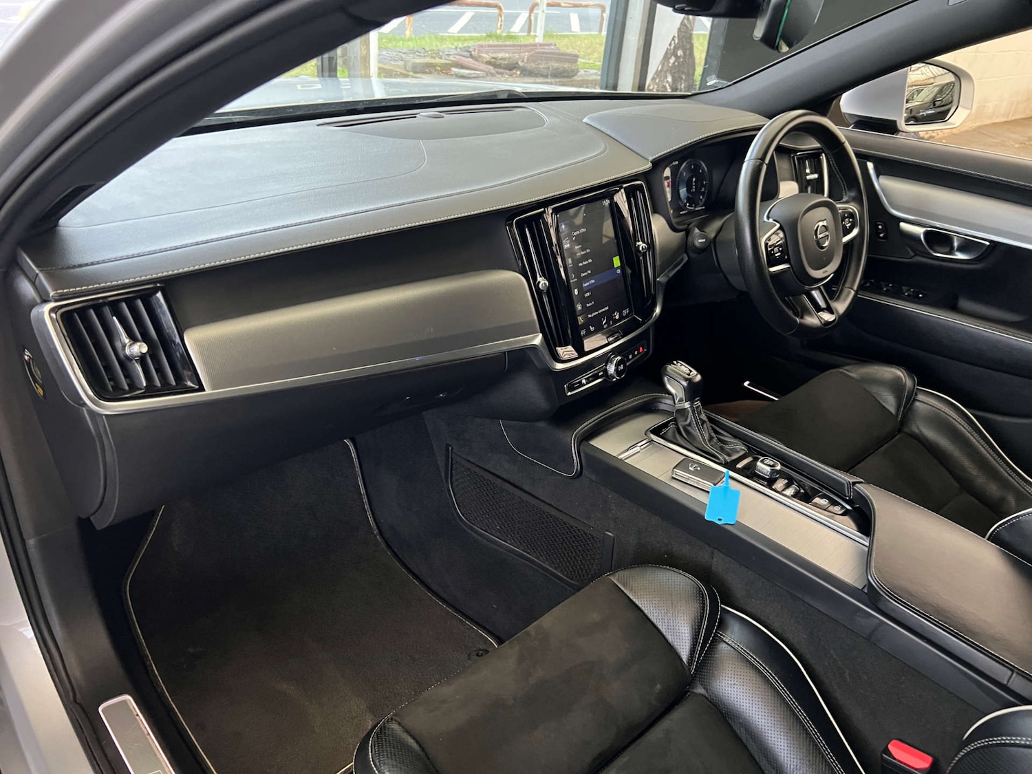 Used Volvo S90 2019 for sale - 76734392: Photo 25