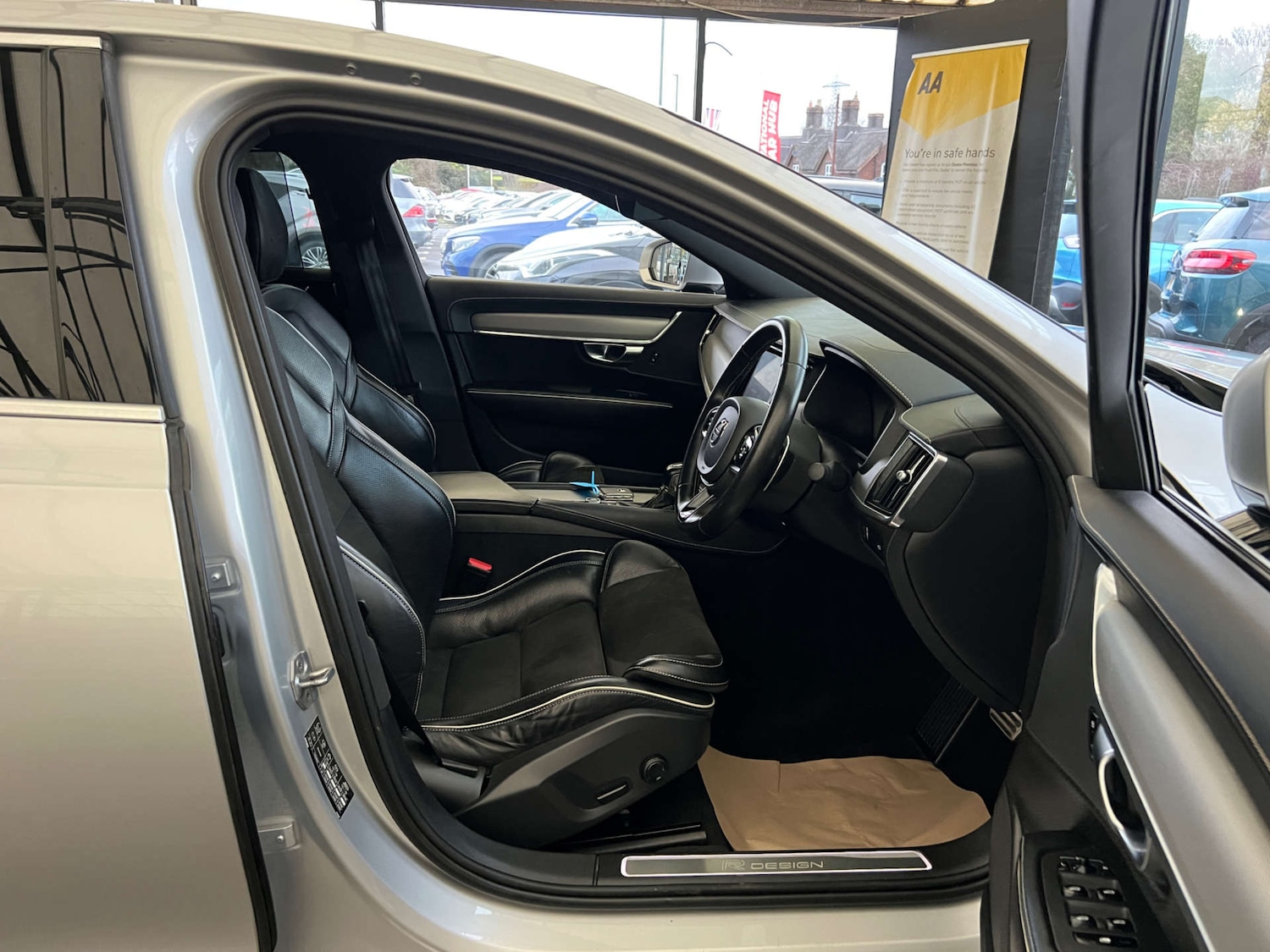 Used Volvo S90 2019 for sale - 76734392: Photo 9