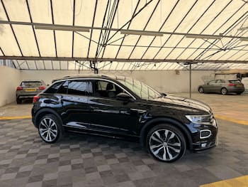 Used Volkswagen T-Roc 2018 for sale - 79481542: Photo