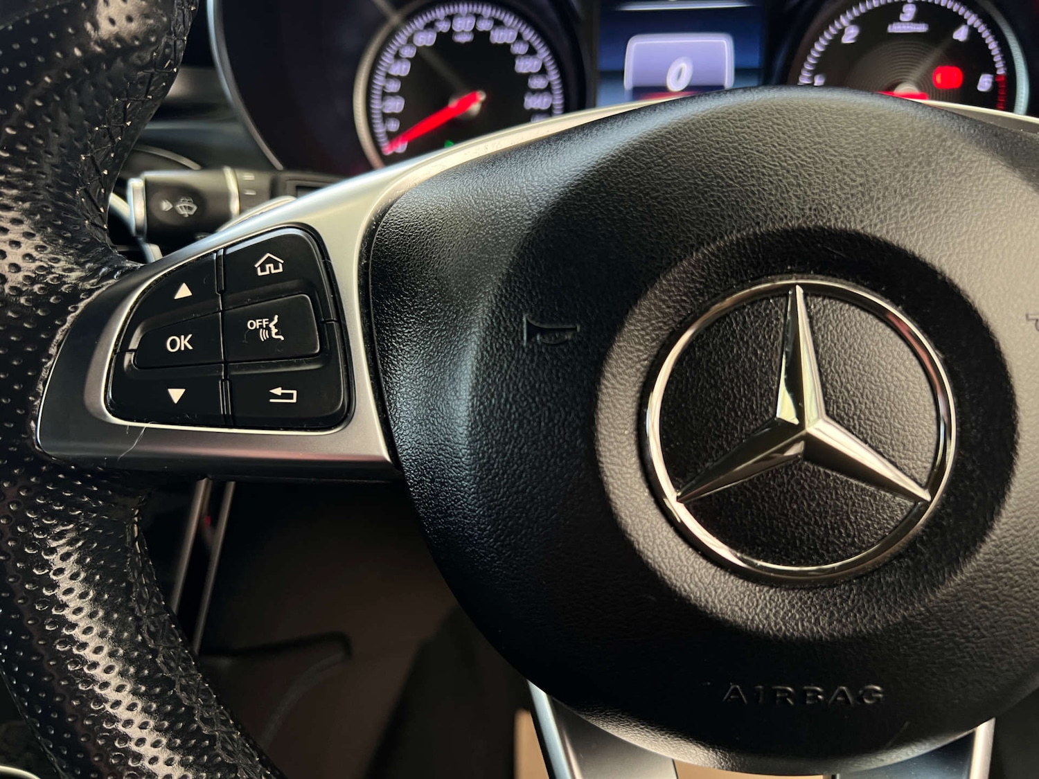 Used Mercedes-Benz GLC 2017 for sale - 77693714: Photo 15