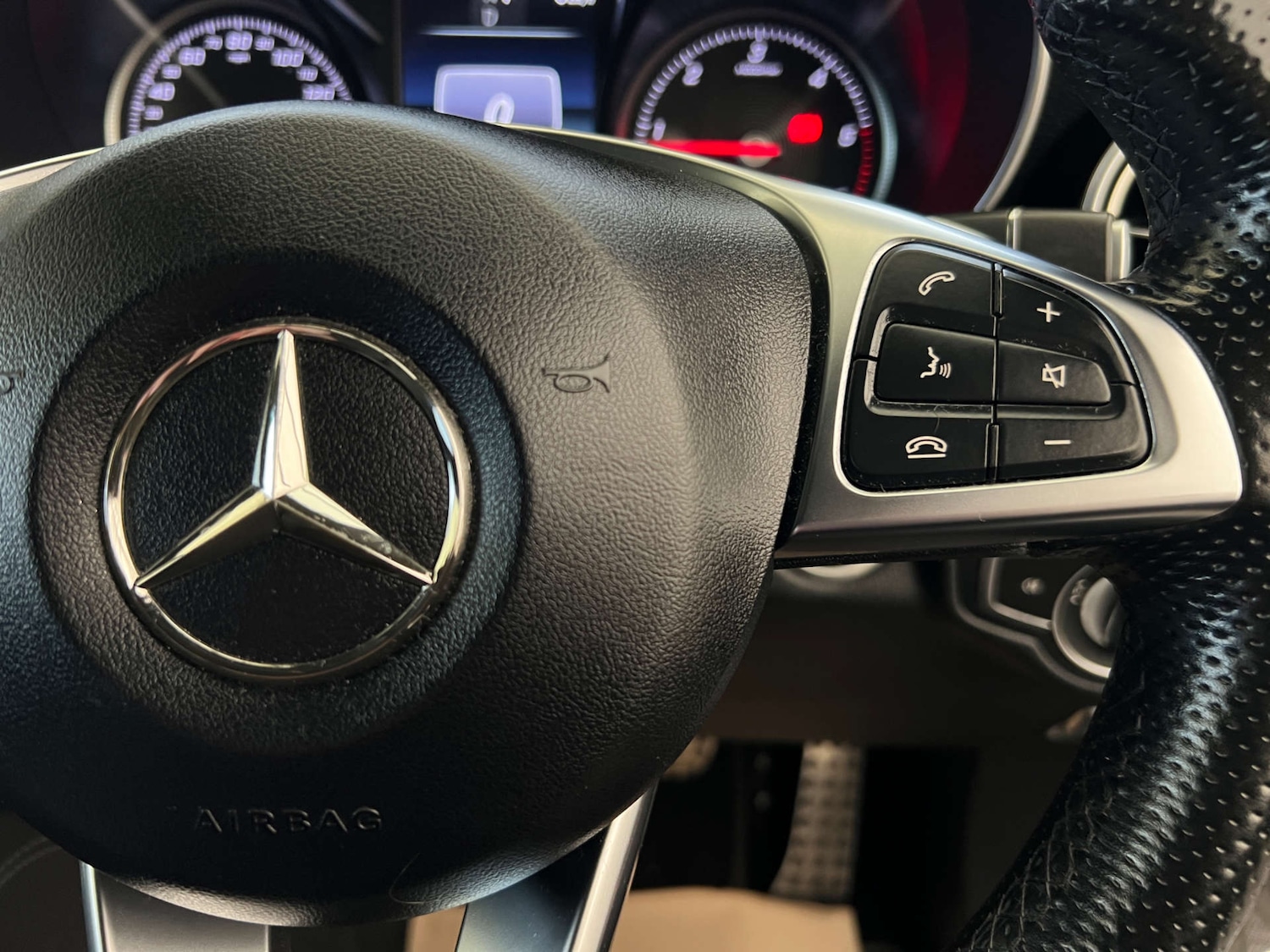 Used Mercedes-Benz GLC 2017 for sale - 77693714: Photo 16