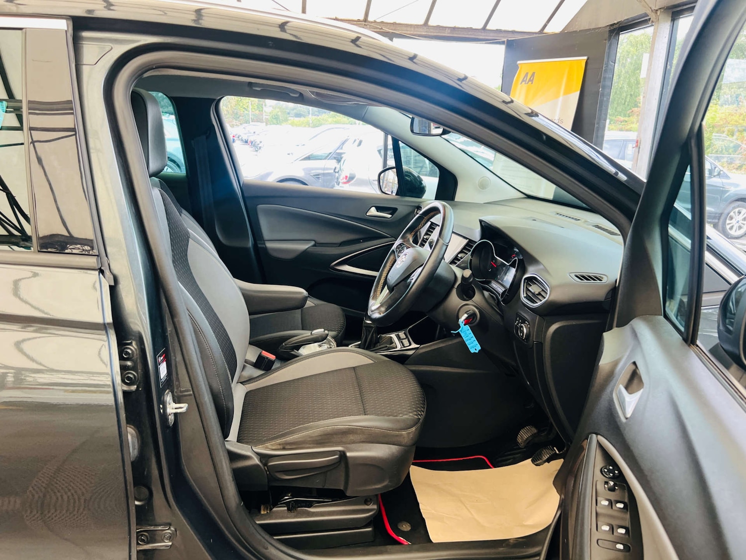 Used Vauxhall Crossland X 2018 for sale - 76565656: Photo 10