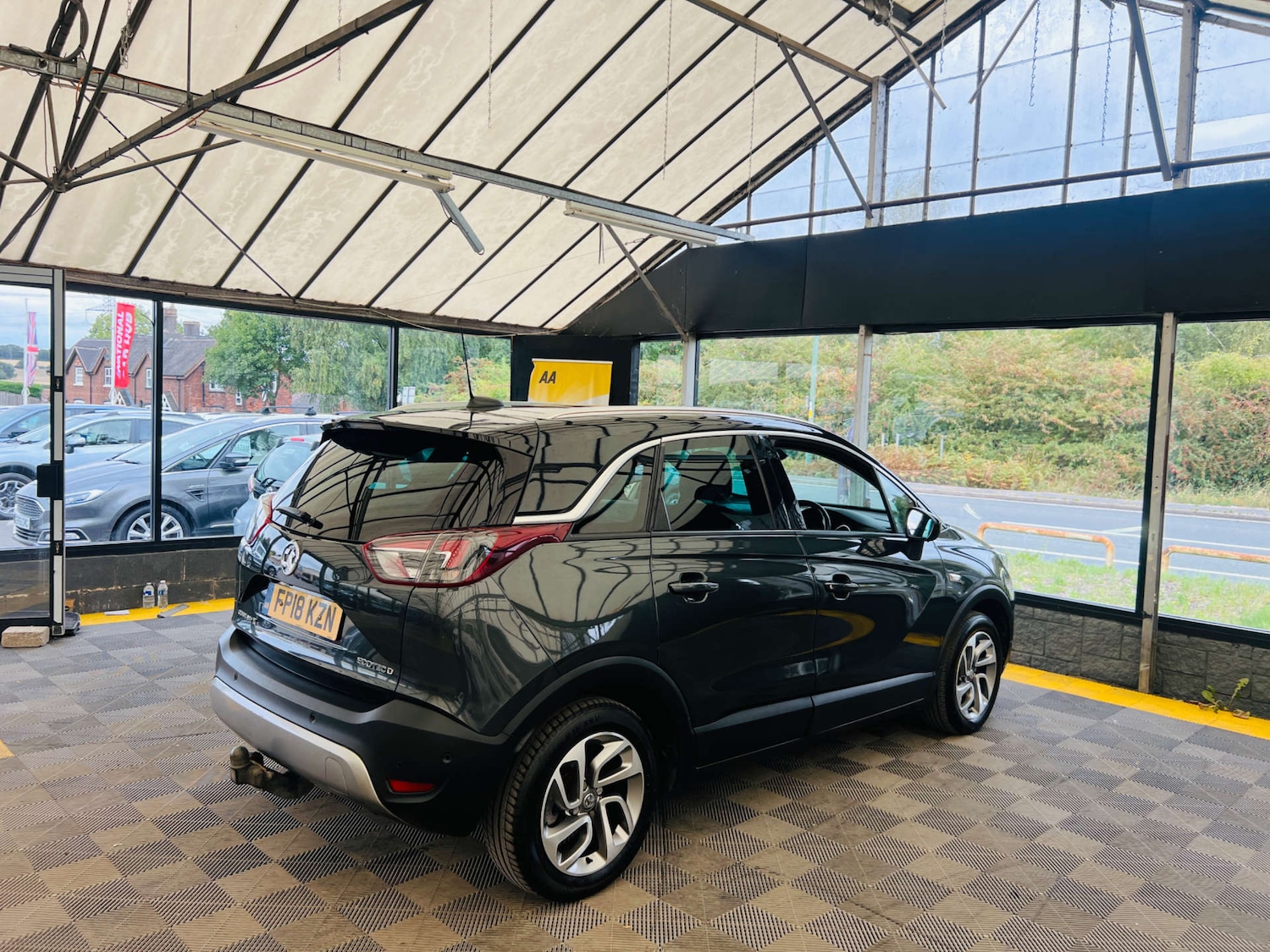 Used Vauxhall Crossland X 2018 for sale - 76565656: Photo 6