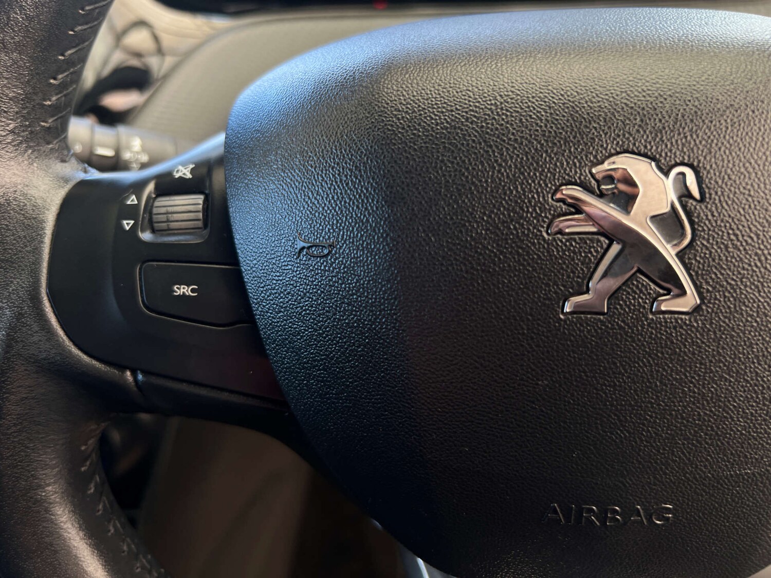 Used Peugeot 208 2019 for sale - 77888839: Photo 13