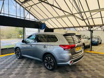 Used Mitsubishi Outlander 2017 for sale - 74568136: Photo