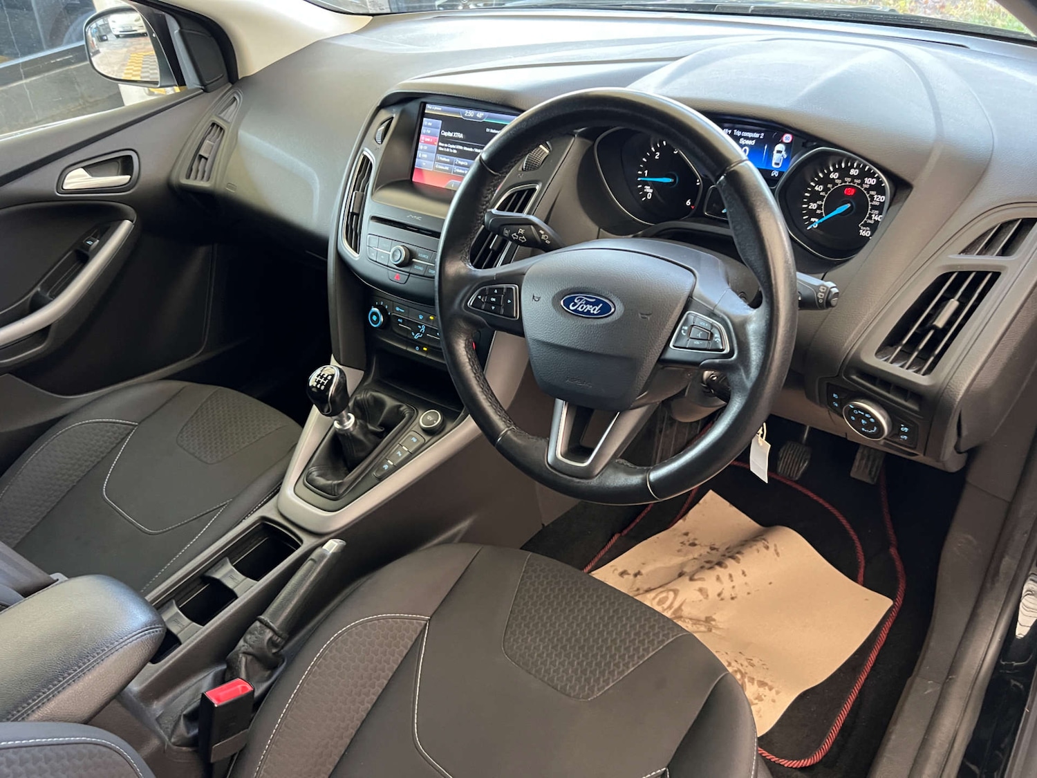 Used Ford Focus 2016 for sale - 76848474: Photo 11