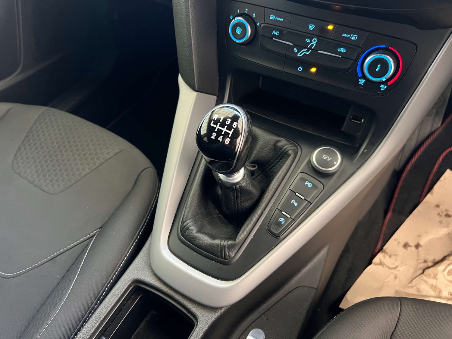 Used Ford Focus 2016 for sale - 76848474: Photo 14